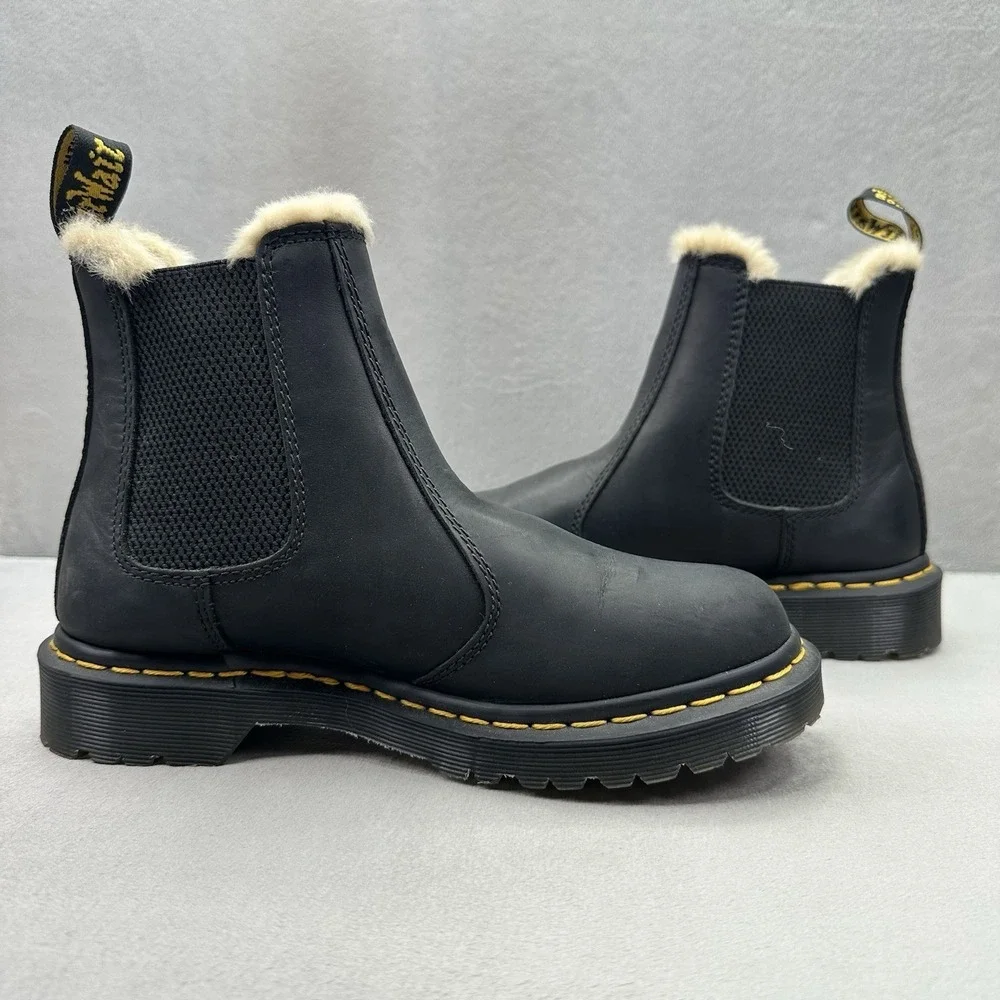 Dr Martens 2976 Leonore Womens Size 6 Chelsea Boots Black Leather Faux Fur Lined